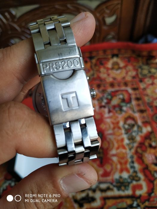 Срочна продам оригинал Швейцария тиссот