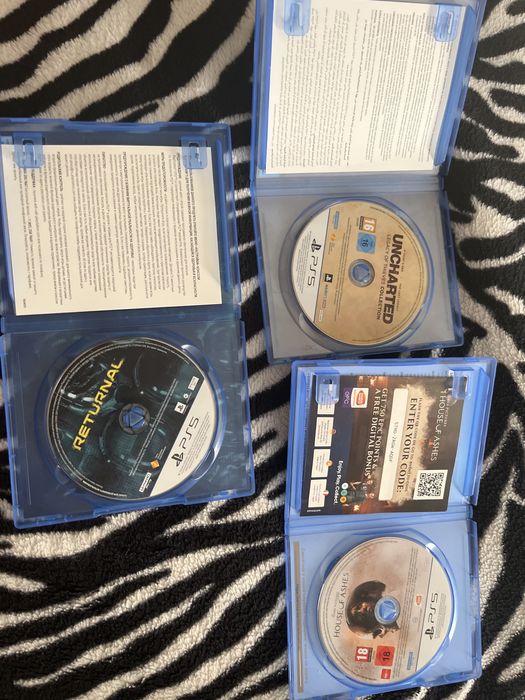 Uncharted , house of ashes, returnal