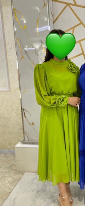 Вечерние платья, одевалось  лишь один раз