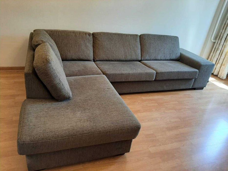 Продам диван для гостиной