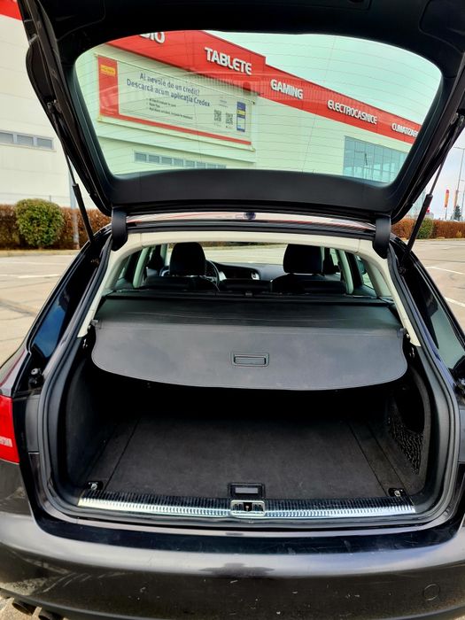Vand Audi a4 b8 automata 2010 luna 10.