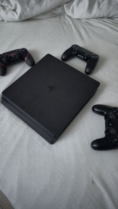 Playstation 4 slim | Плейстейшън 4 слим(PS 4) КАТО НОВ!!