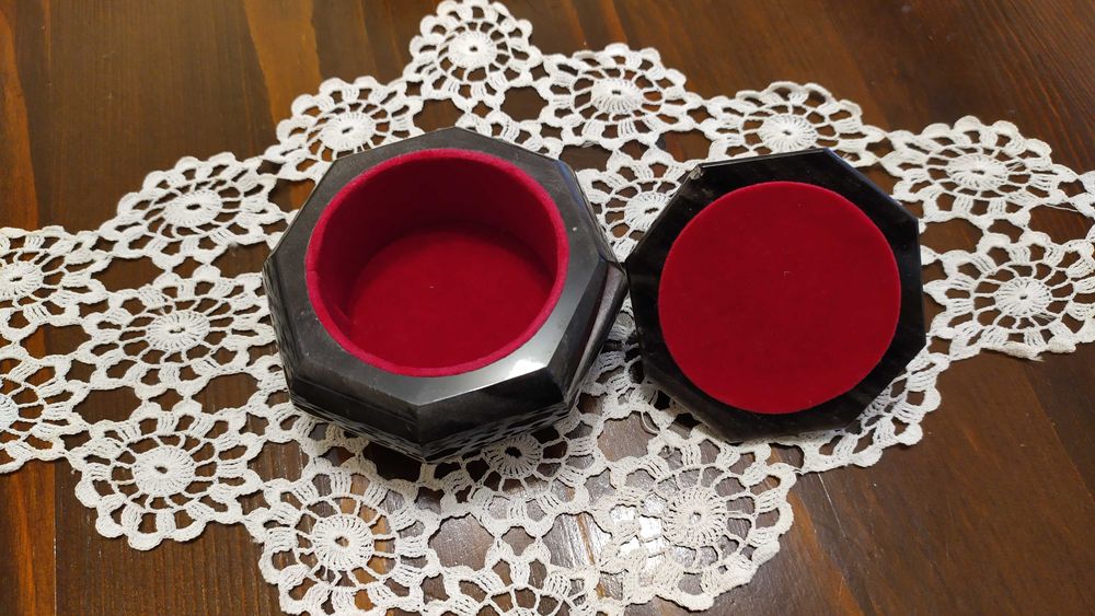 Нови кутии за бижута