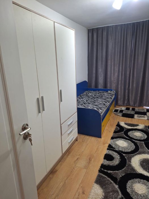 Vand apartament chisineu cris sau inchiriez