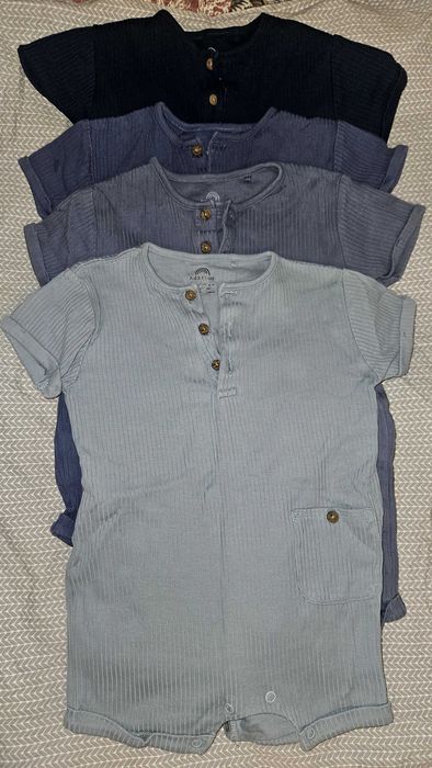 Набор ромперов next