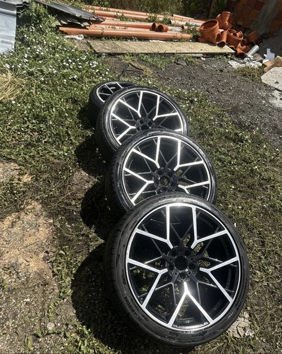 Jante  Set 4 – Roti 22” Model BMW + Anvelope 285/35 ZR22