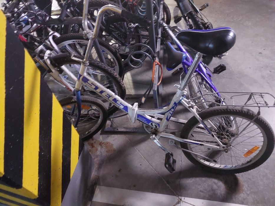 Велосипед б/у. В хорошем состоянии.