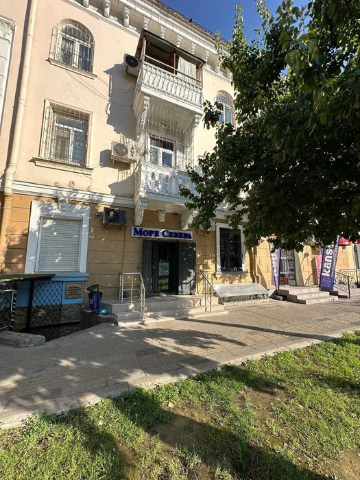 Аренда ‼️40 м² на 1 линии, м. Ойбек | 1 этаж, 2 комнаты, Ремонт