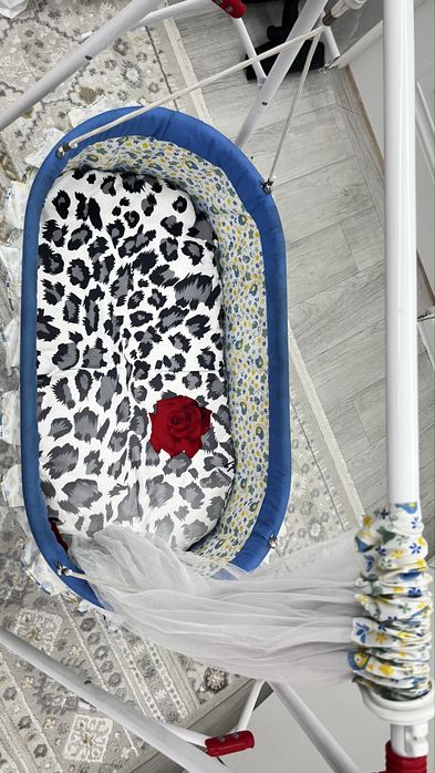 Люлка детская качалка