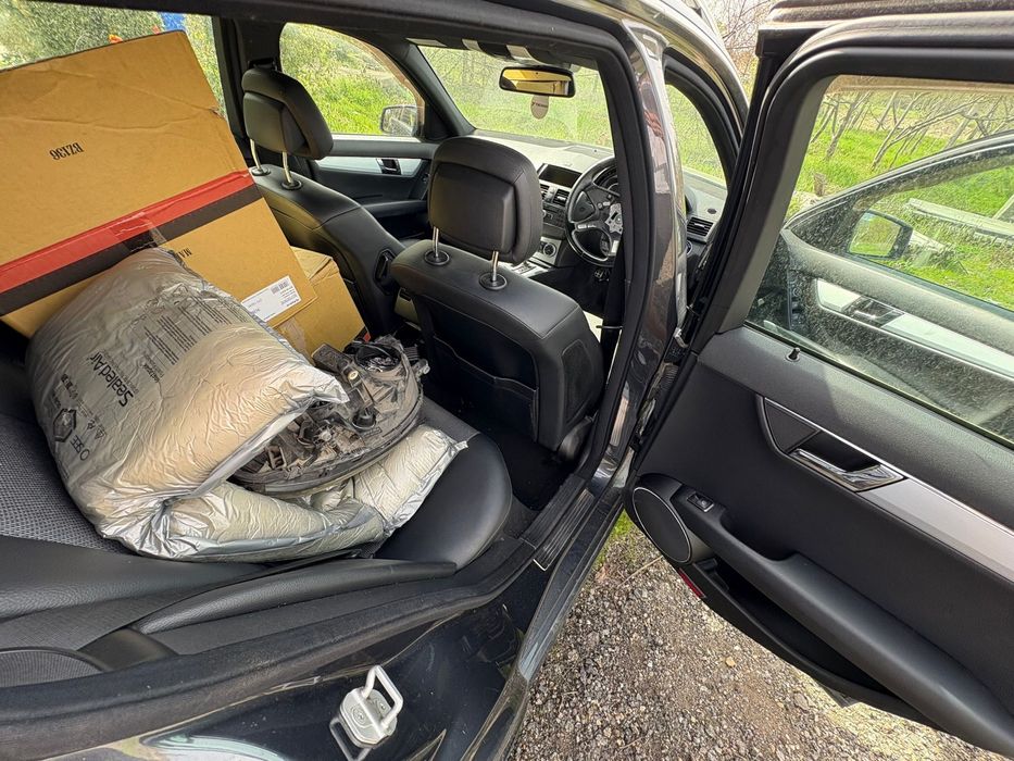 Mercedes c 220 +motor defect injectoare