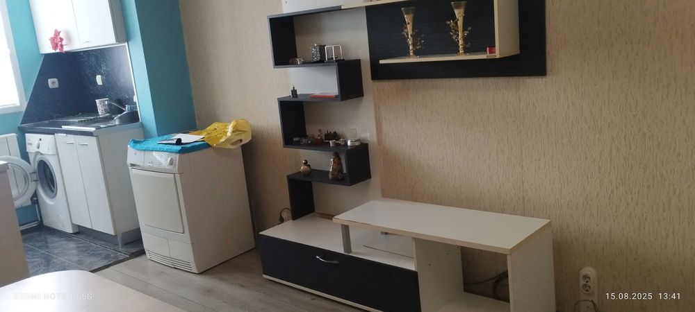 Дава се под наем Двустаен апартамент в София, Връбница 1 - 53 кв.м за 500 € - Снимка #1