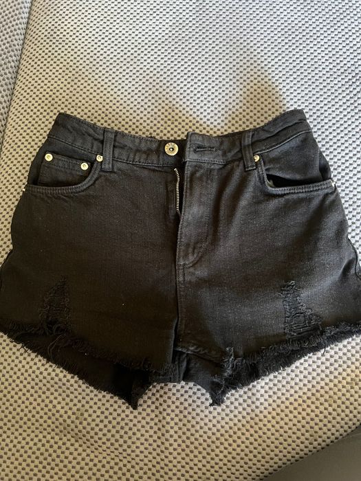 Къси дънкови панталони Bershka