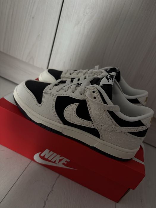 Nike dunk black sail
