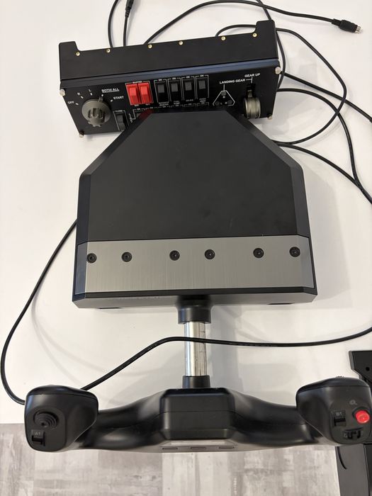 Kit Flight Simulator Logitech Saitek