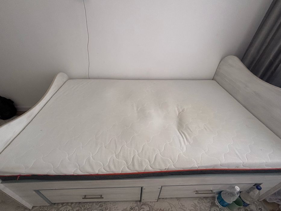 Продам 1,5 кровать