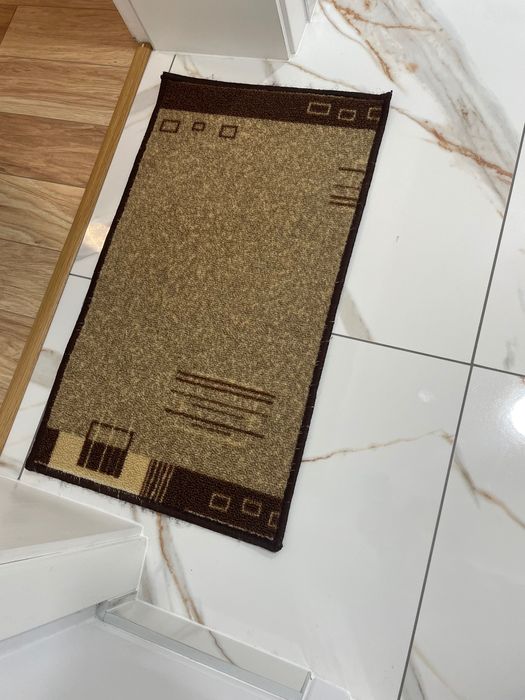 Мокетни килими 4 бр.