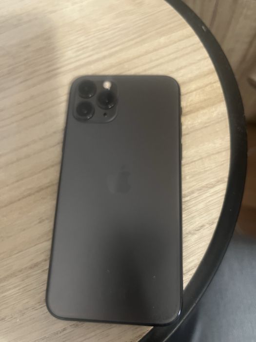 Iphone 11 pro ..