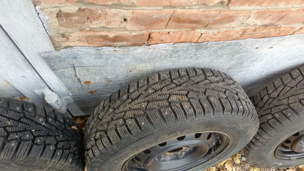 Зимние шины с дисками 185/70r14