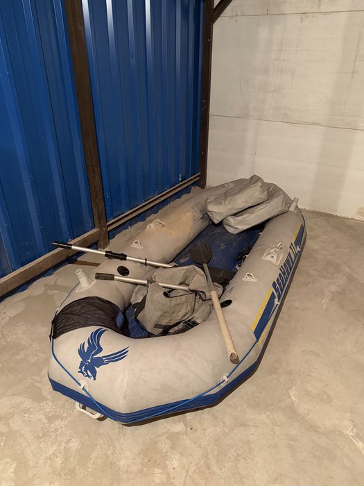 Продам лодку для рыбалки