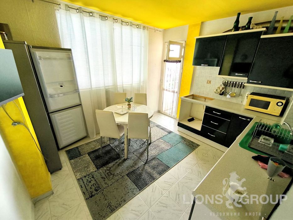 Продава се Тристаен апартамент в Варна, Зимно кино Тракия - 75 кв.м за 2334 €/кв.м - Снимка #8