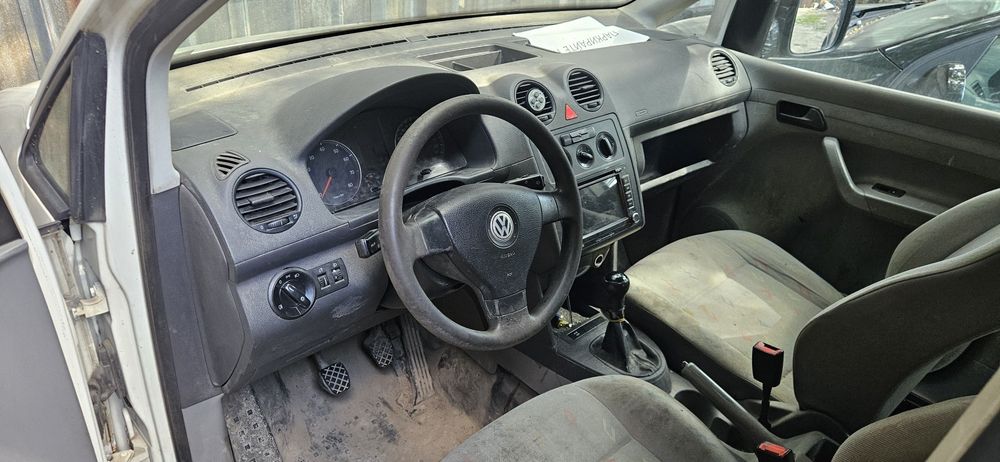 VW CADDY III 1.6 Бензин на Части