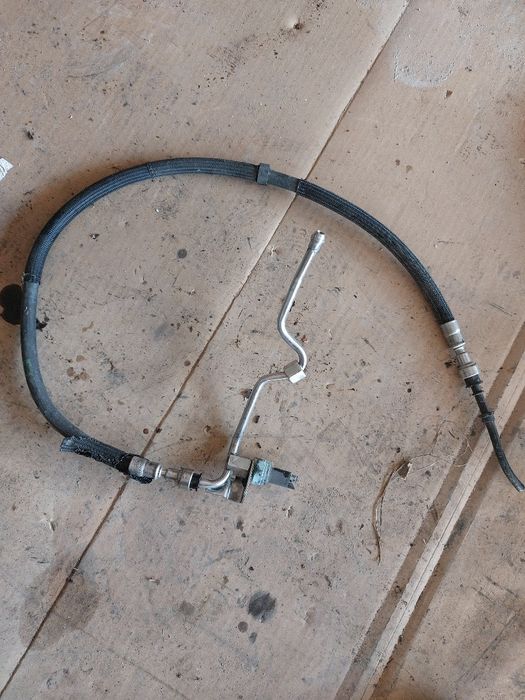 Тръба гориво Bmw бмв e90 e91 e92 320i 170кс n43