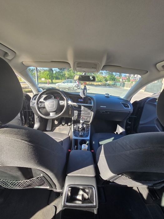 Vând Audi A5 2010 , preț 6000 negociabil!