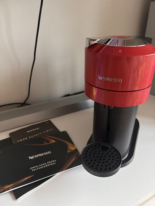 Кафемашина Nespresso Vertuo Next