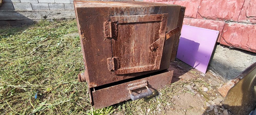 Продам отопительный печь