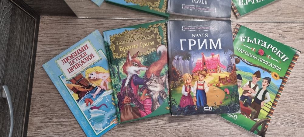 Детски книжки с любими приказки на Братя Грим