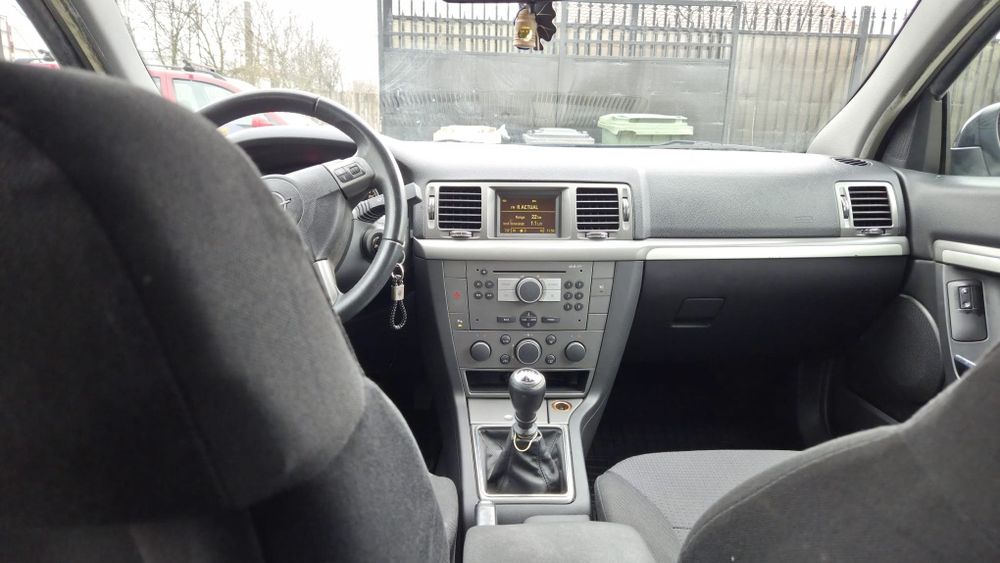 Opel vectra 1.8 benzina 140 cp