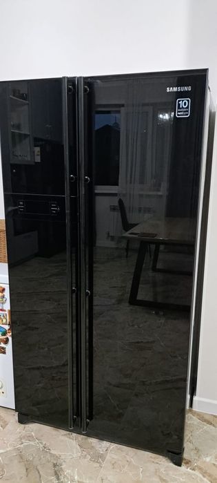 Продам холодильник Samsung