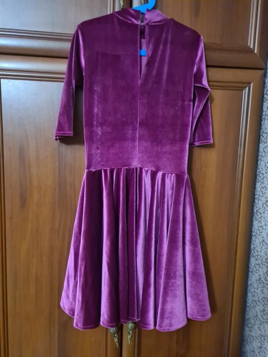 Рейтинговое  танцевальное платье для девочки