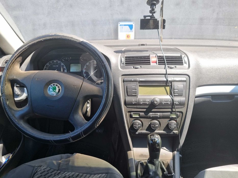 SKODA Octavia 2008 — imagine 5
