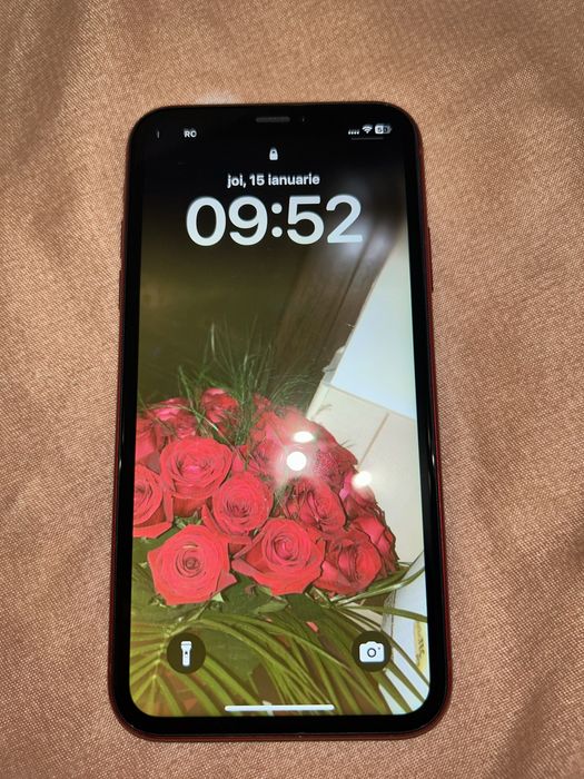 Vand iphone xr rosu