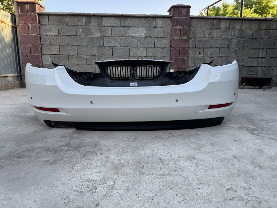 Бампер зад от BMW F10