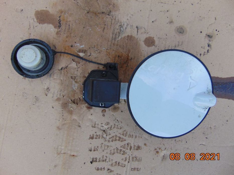 Usa rezervor Opel Corsa D 2007-2014 usita rezervor Corsa D dezmembrez