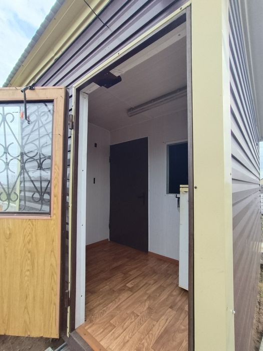 Продам жилой вагончик