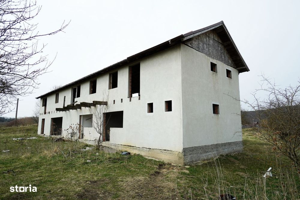 Investitie! Imobil in Podul Olt, 332mp si teren 1271mp