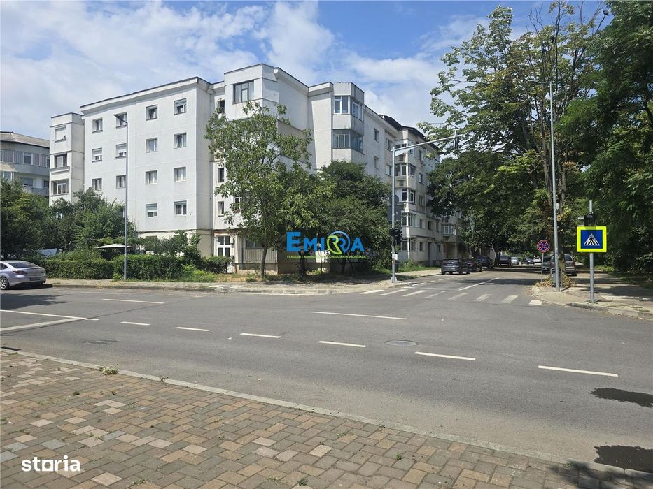 Apartament 2 camere de inchiriat etaj 1 zona Nord Bacau — fotografia 1