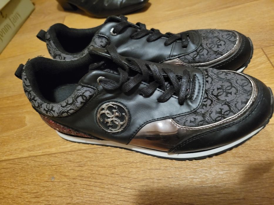 Нови дамски боти Daris елегантни обувкиMariposa спортни Guess 37-38 н.