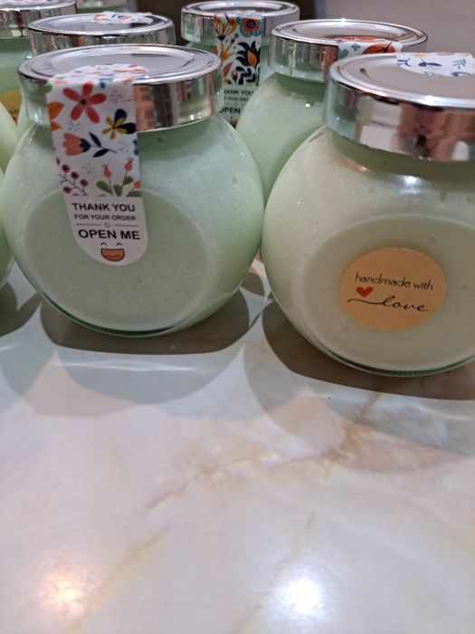 Scrab pt corp cu uleiuri esentiale fara ch