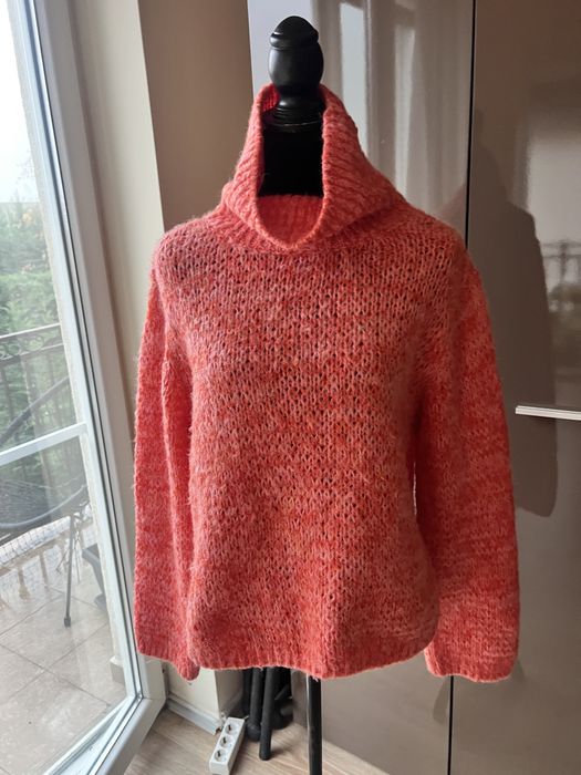 Pulover tricotat Pieces