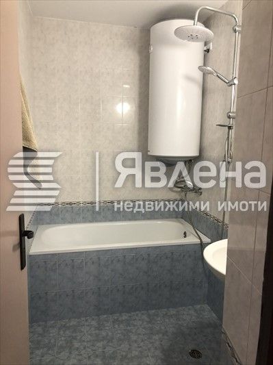 Дава се под наем Четиристаен апартамент в Варна, Младост 1 - 102 кв.м за 499 € - Снимка #6