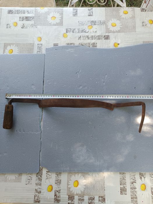 Продавам стара преса и рукан