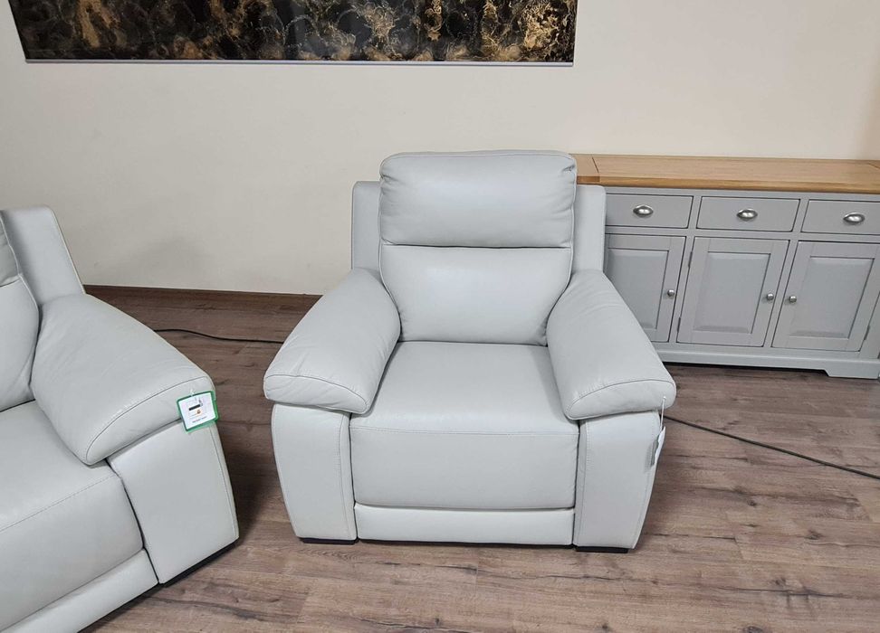 Италиански сив кожен комплект диван тройка и два фотьойл "Moreno"