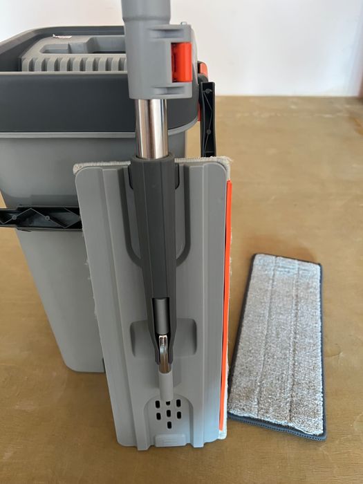 Ведро для мытья полов