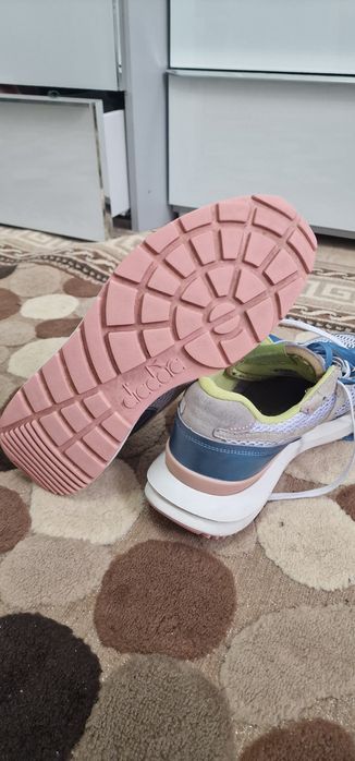 Маратонки DIADORA 45ном.