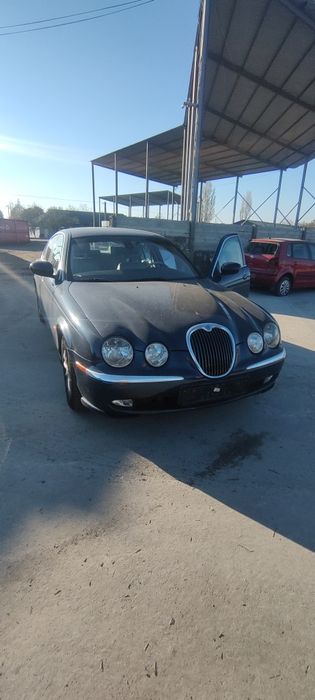 Dezmembrez Jaguar S Type 2.5 V6