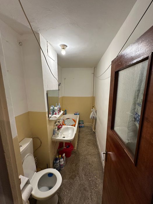 Garsonieră de vânzare